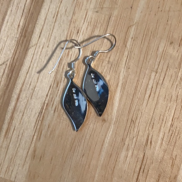 Sterling Silver and Abalone Feather Dangling earrings - Picture 3 of 4